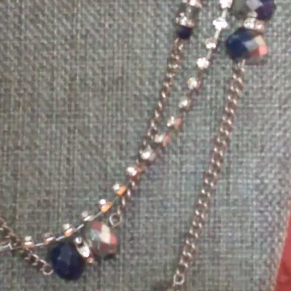 Simply Vera Wang Long 3 Strand Silver Tone Necklace Rhinestones Crystal Beads - Picture 3 of 4